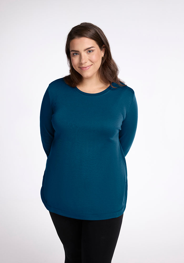 Model wearing Blair tunic - Real Teal 