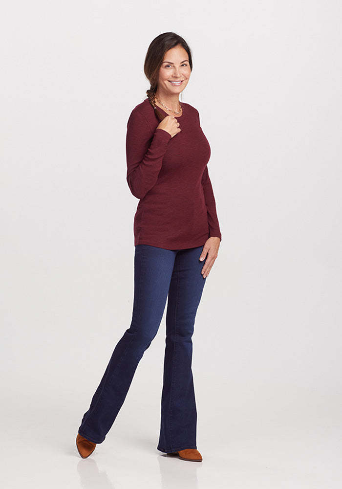 Model wearing Hadley ribbed - Cranberry Melange