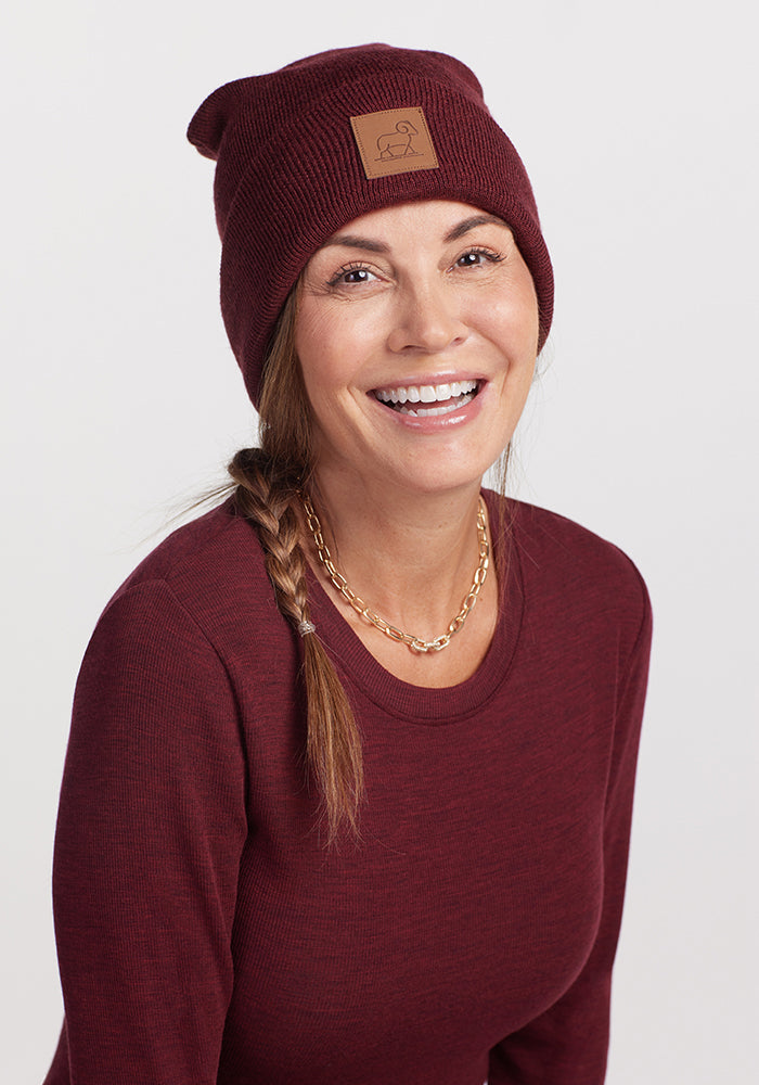 Model wearing Hadley ribbed - Cranberry Melange