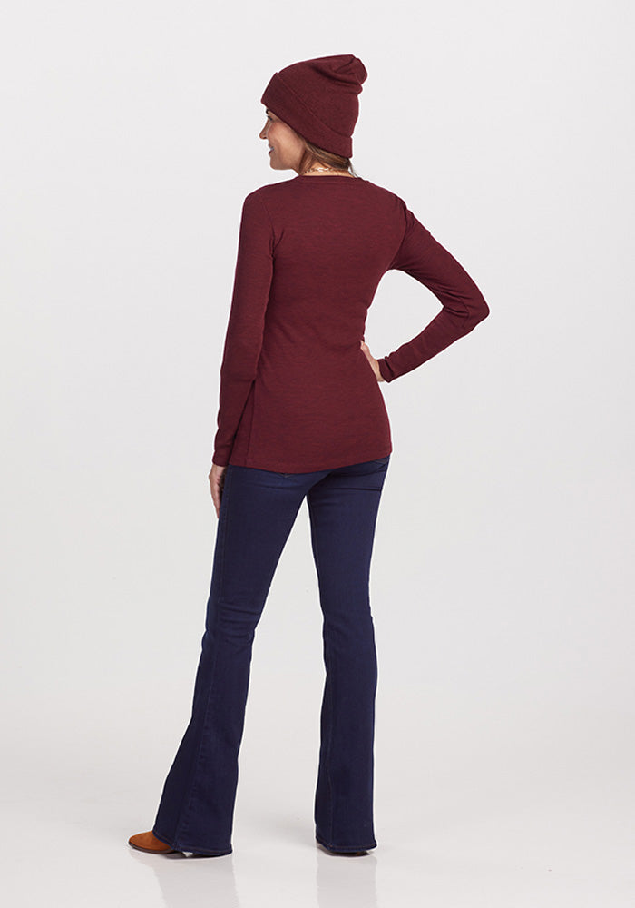 Model wearing Hadley ribbed - Cranberry Melange