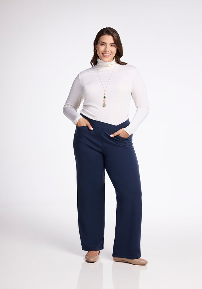 Model wearing Ellie pants - Deep Navy