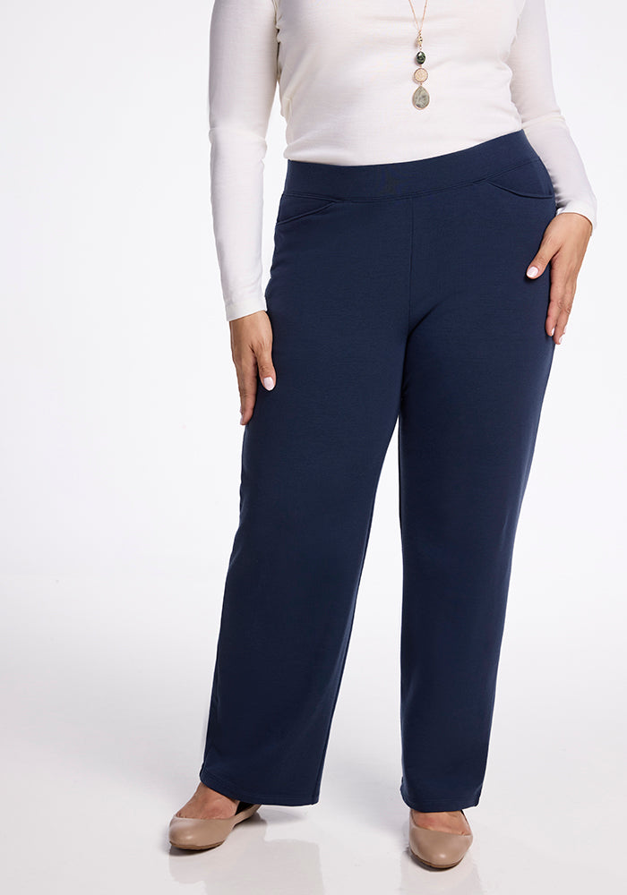 Model wearing Ellie pants - Deep Navy 