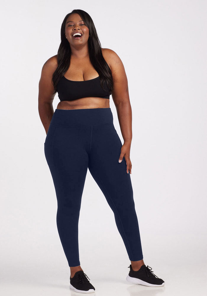 Model wearing Piper leggings - Deep Navy