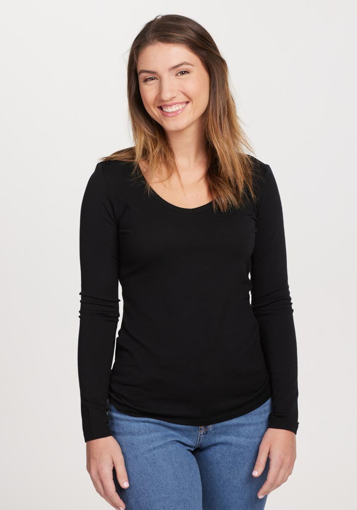 Womens Breathable Merino Wool Long Sleeve Shirt - Black | Liza is 5'8", wearing a size S